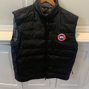 Mens lightweight Canada goose vest  black size large